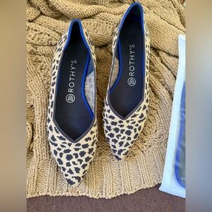 Rothy’s The Point flat in cheetah print with new inserts. Size 8.5